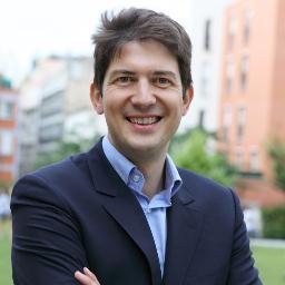 Directeur Services Clients du Groupe CDC Habitat, précédemment Directeur Commercial et Marketing