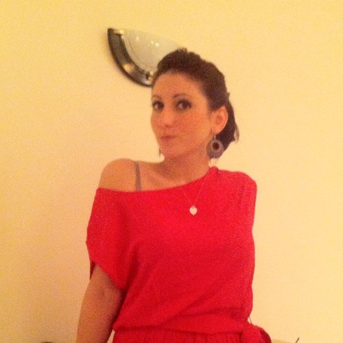 Love_Esse's profile picture. 