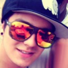 Criado dia 11/03/2012
E esperamdo o @luansantana e a @brusantanareal nos seguirem!!!