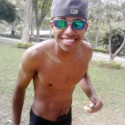 Felicidade é a certeza de que a nossa vida não está se passando inutilmente.