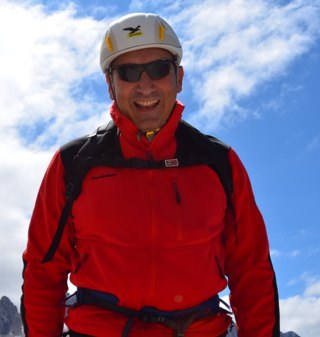 rogerphone's profile picture. 