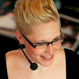 Moderatorin. PR- & Kommuninationsberatung. Seminare & Schulungen für Einzelpersonen und Gruppen. Sprech- & Stimmtraining. Impressum: https://t.co/NNLAeNciN7