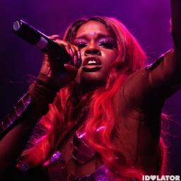 #BROKEWITHEXPENSIVETASTE @AZEALIABANKS http://t.co/fbfwT3Q5eV https://t.co/pltGLZaBvB http://t.co/2bmTwQZvfz http://t.co/4JBeG3nwM9 http://t.co/AwHv8MI1k1 #BWET