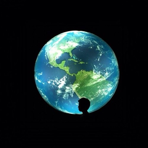Contribuimos al enriquecimiento científico de aquellas personas que ven en la ciencia un agente de cambio y evolución. http://t.co/Dy3nAgDQl1
