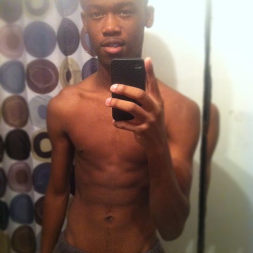 Heaven & Rodney (12-28-12) neva end
And im loving @xX_Beat_it_Up everyday