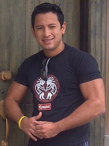 JonnathanBarrer's profile picture. Abogado, Comunicador Social, Soñador y Lleno de Vida!!