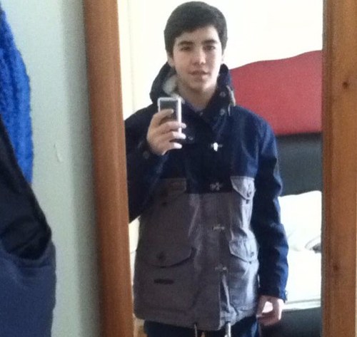 RichardXInglis's profile picture. if you follow ill follow back:)