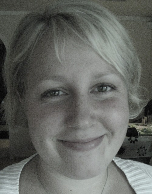 tettenette's profile picture. I study to be a kindergardenteacher, and work part time in a kindergarden.I love to spend my free time with my friends and family :-)