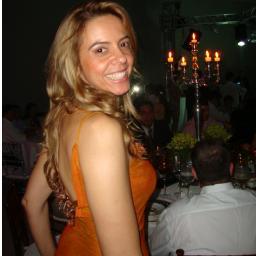 É preciso amar as pessoas, como se não houvesse amanhã!!!