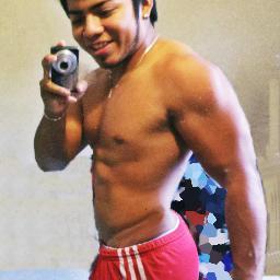 Tu mirada me dice que eres caliente ... ♪