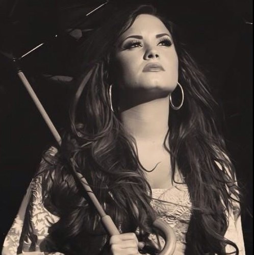 PRLovatics's profile picture. We are all Skyscrapers. ♡ Demi is my Queen. Catch Me; I follow back. :)