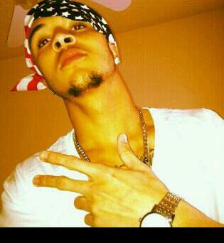 Blake_KushLife's profile picture. Employed.. Student.. #A1 . On My HIP HOP Shit. USFB Gang !  #TattedLife Follow Me ASAP.. Kush, Jewels, & Mula