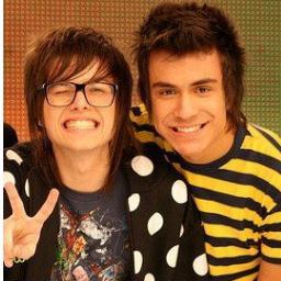 ´´Meu amor por vc não se resume em 160 caracteres´´ mais de qualquer forma } eu te amo @pelurestart