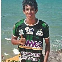 a Minha Alma é a bola,o meu lugar é o campo,o meu caminho é defender,a minha 
companhia é a torcida,a minha união é o time,o meu esporte é o FUTEBOL (y)