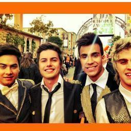 Fc criado para os idolos mais bobos para uma fã :] @rockrestart