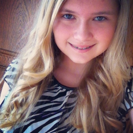 Hey you guys its Jordan! I love softball friends and family!⚾ Triad Pride! Gods First! Taken❤. Go to my website: http://t.co/mW5KmJ3f O and FOLLOW ME!!!!!!