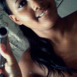 BЯӨПΚΚΣIЯΛ !      eu cheguei robei α cenα , tú moscô & eu sαcudi . αbαlei suαs estruturα ,e α suα mente estremeci . ♫
