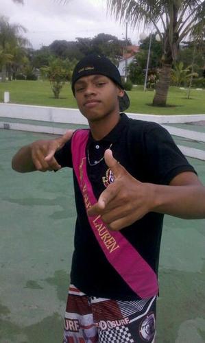 $$ amo quem mi ama fodasse quem mi idéia $$