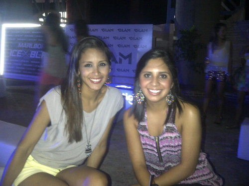 tania_escobar25's profile picture. La familia es lo primero. Dormir, comer, cantar y rendir un buen examen, placeres de la vida ☺