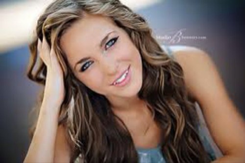 Im a just a girl looking for the world! I can be as country as it gets but still have time to put on a little makeup every once in a while!