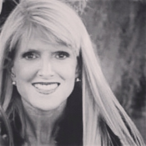 confirmed Hospice guru; LSU football fanatic; mom being raised by 2 amazing kids; social media strategist in hospice and senior care arena.