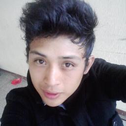 S I G U E M E ... :)