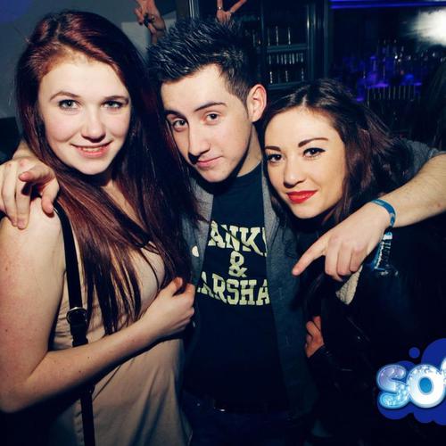 @_KevinOflanagan
Aspiring Film & TV Producer / Director,  #Solent #UCA , Soon appearing on #Channel4 & #MTV