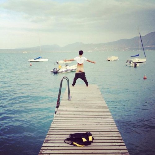 Leonzo17's profile picture. 