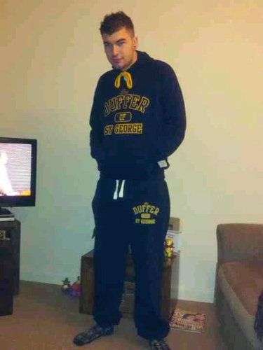 up and coming singer/rapper/artist from kent medway trying to spread my words about my past