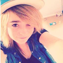 Hey i'm Gabbie, i'm really loving i love Hot Chelle Rae!!!!
