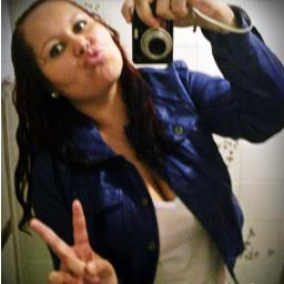 que a paz e amor esteja conosco  ☮ *-* e que seja  ∞