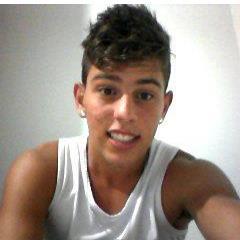 jogador do Sport Clube Corinthians Paulista 
http://t.co/ZnWbORA6 *