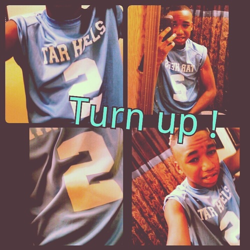 #Rapper #Dancer #Actor #Rookie. #MisfitGame Forget the rest of the bio, follow breezy. Young Mullah Breezy!!!