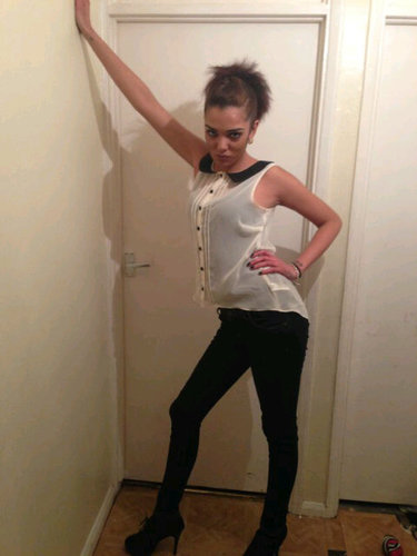 xlilmissmex's profile picture. i'm an outragous chick and love to misbehave!!!3