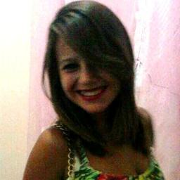 prazer meu Nome e Dayane Lima tenho 14 anos