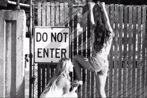 rebelbitchez's profile picture. Shes a Rebel, vigilante, missin link on the brink of destruction***two bestie rebel bitches doin shit and tweetin shit ;* BABY ANON