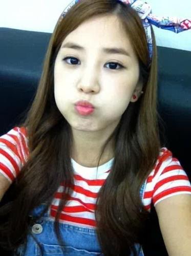 [V] @RPCastle_Ent || #91 liner || A-Pink's Leader || Why so serious? Nothing special here xoxo
