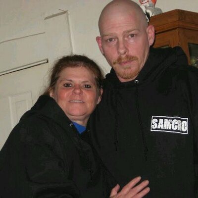 Profile Picture of Darcey N Chris (@Dart1968) on Twitter