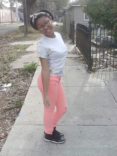 its hard to found real feiends bit i found mine no time da pettiness always living that 103 life