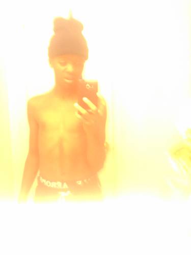 Shid stay paid stay real never brokee never fakee but ayee just follow mee