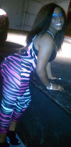 Artist,singer,song writer. Facebook:CharsheKirby,. You Tube:CharsheKirbyissofly Soundcloud: Charshekirby