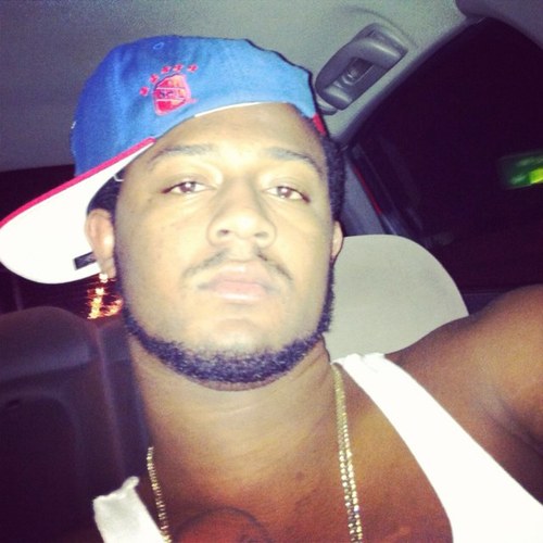 Hollywood33020's profile picture. livin and lovin life