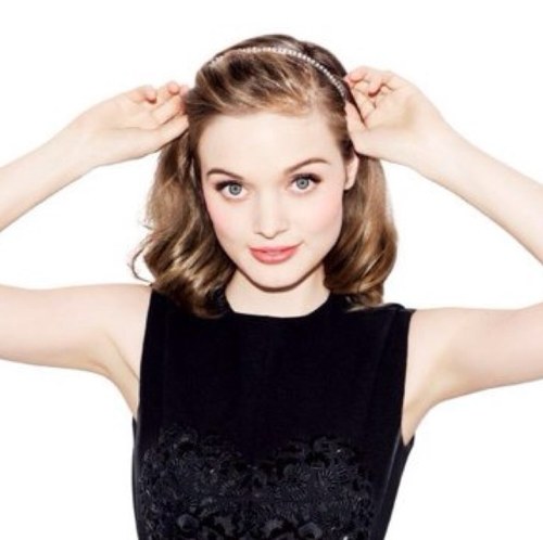 Living with my little brother @Dorky__Boy. Not the biggest speaker, but my dances speak for me. Ballerina. {RP 18+ single and looking}