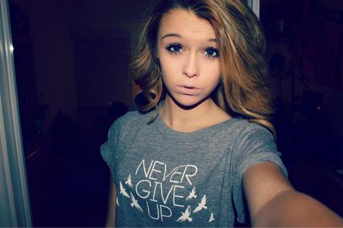 AcaciaFaker's profile picture. Don't hate me cause you ain't me. {Single and looking for Mr.Right}