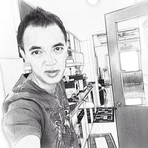 nik_hamidi's profile picture. A person with interest in photography, music, sport, blogging, business.