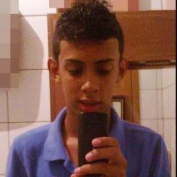 ℱoco, ℱorça e ℱé.