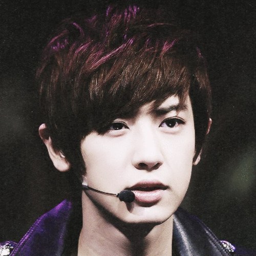 paku・chanyeol bot はっぴーういする撒き散らす
