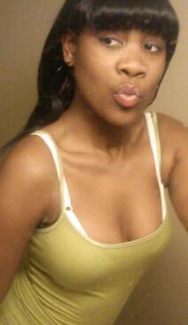 - Ion Judge Nobody . iLovee Everybody 'Nobodys Perfect ! (: Cheer & Smilee Everydaay ,Thaat Youu Caan .