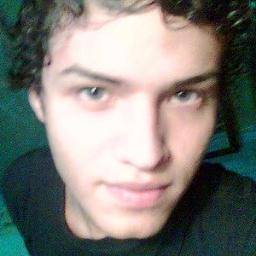 Hablo 3 idiomas y estudio Portuges me gusta todo lo referente a la sociologia =P Soy un Buen Chavalo Bacanal En Vivo.....