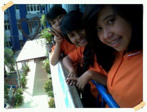 theresiapevita's profile picture. e..o..d..g